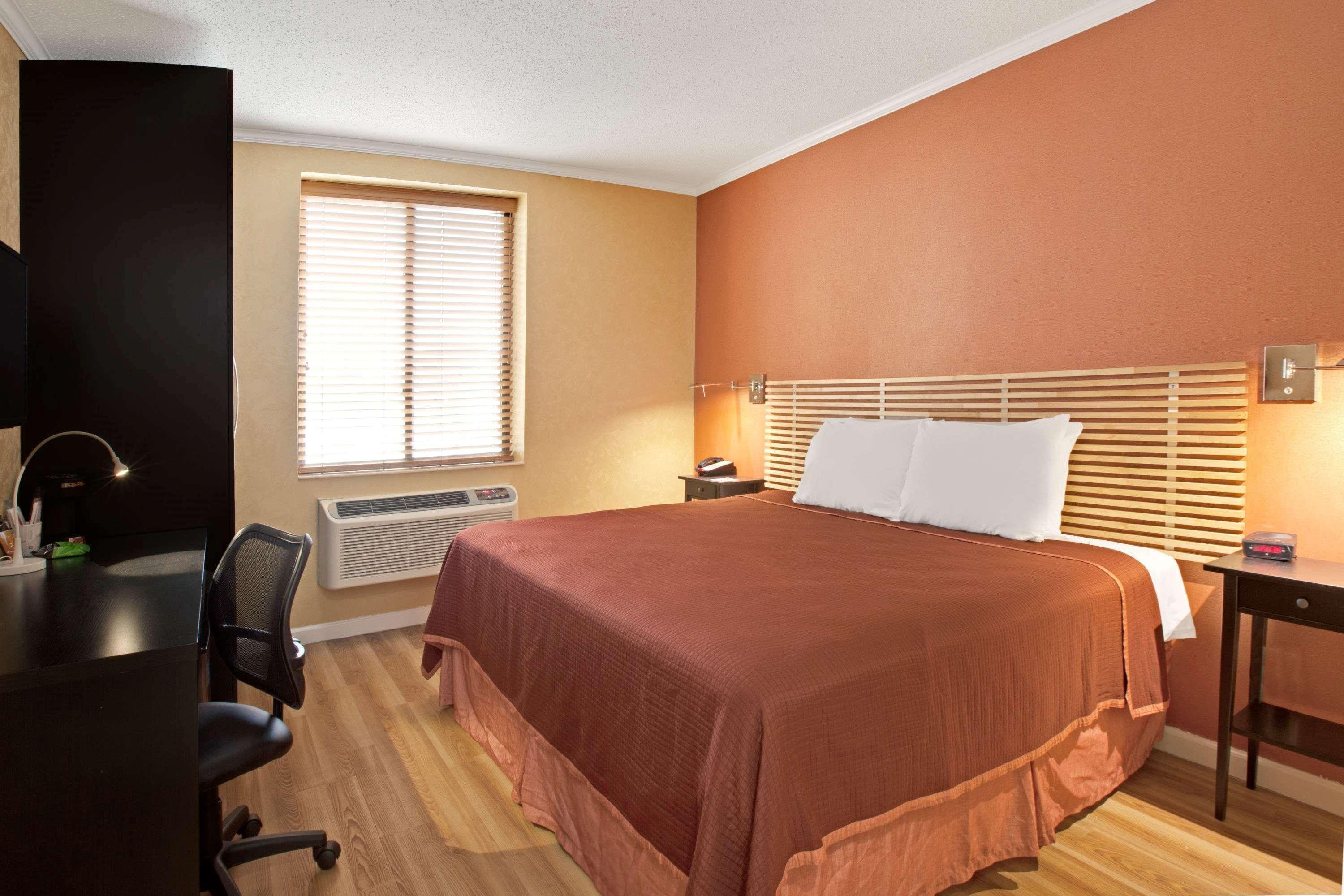 Quality Inn Jfk Airport Rockaway Blvd نيو يورك المظهر الخارجي الصورة