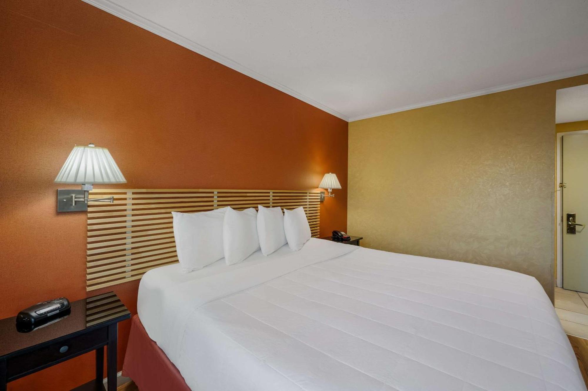 Quality Inn Jfk Airport Rockaway Blvd نيو يورك المظهر الخارجي الصورة